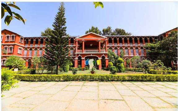B.M. English School
