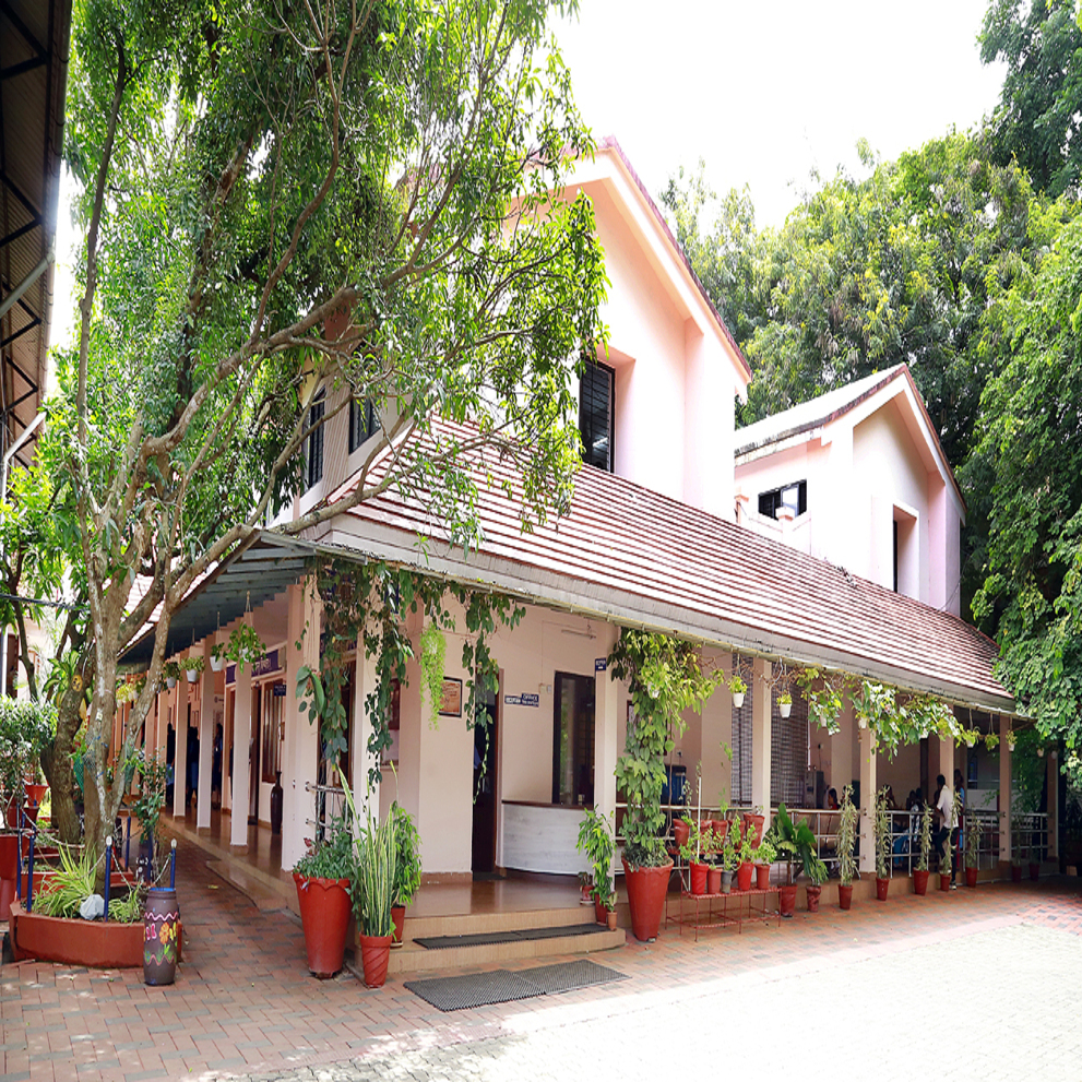 Bhavans Adarsha Vidyalaya