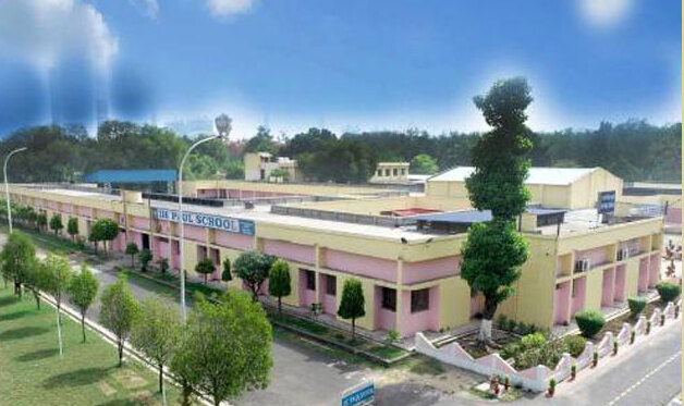 De Paul School