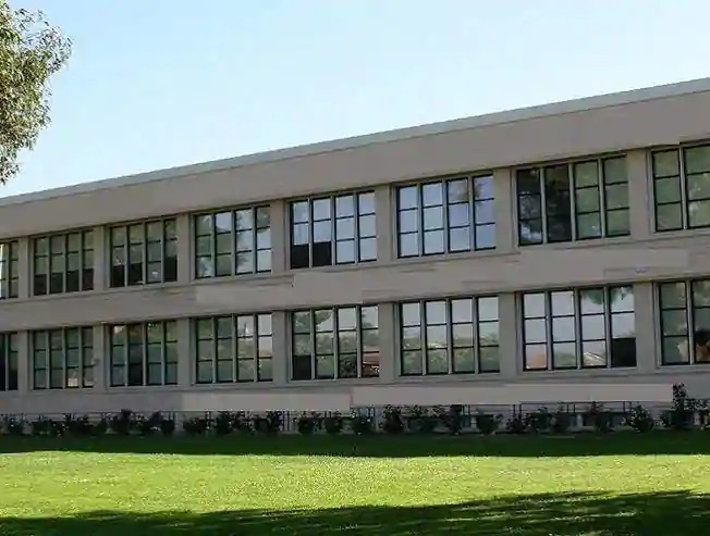 Delhi Model Public School