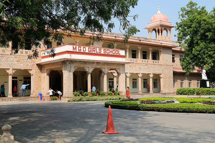 Maharani Gayatri Devi Girls\' School