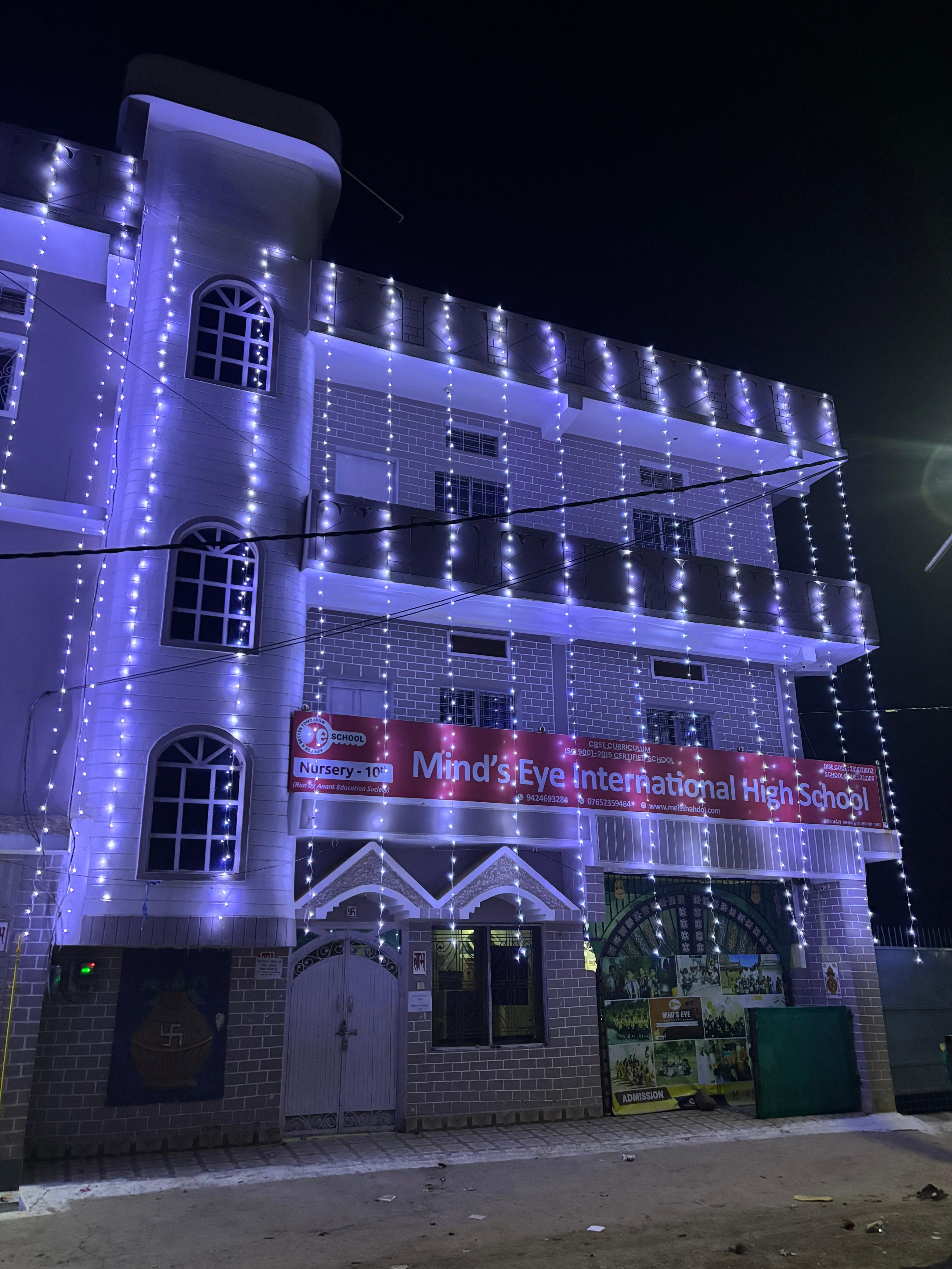 Mind\'s Eye International High School