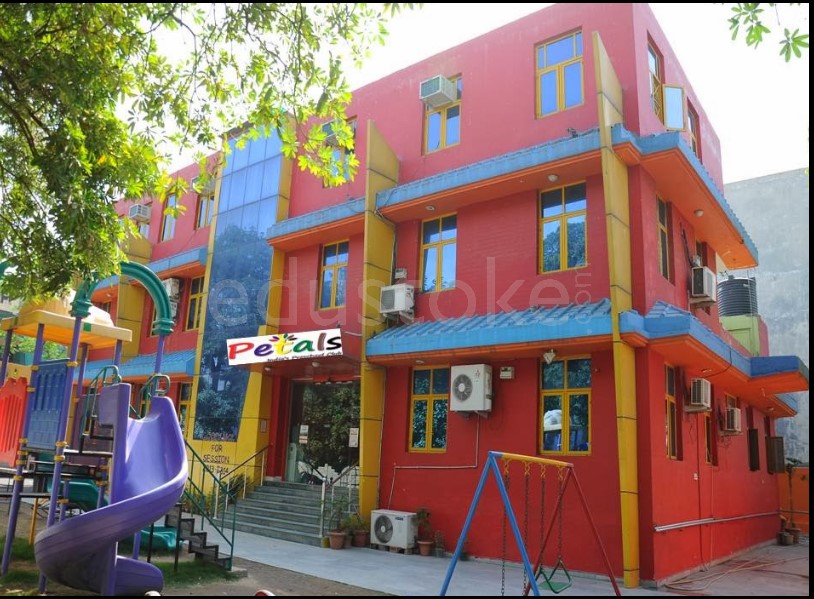 Petals Preschool & Day Care
