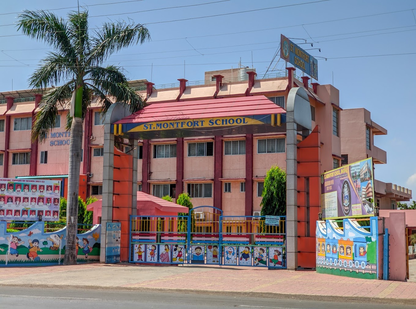 St. Montfort School