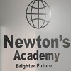 Newton\'s Academy logo